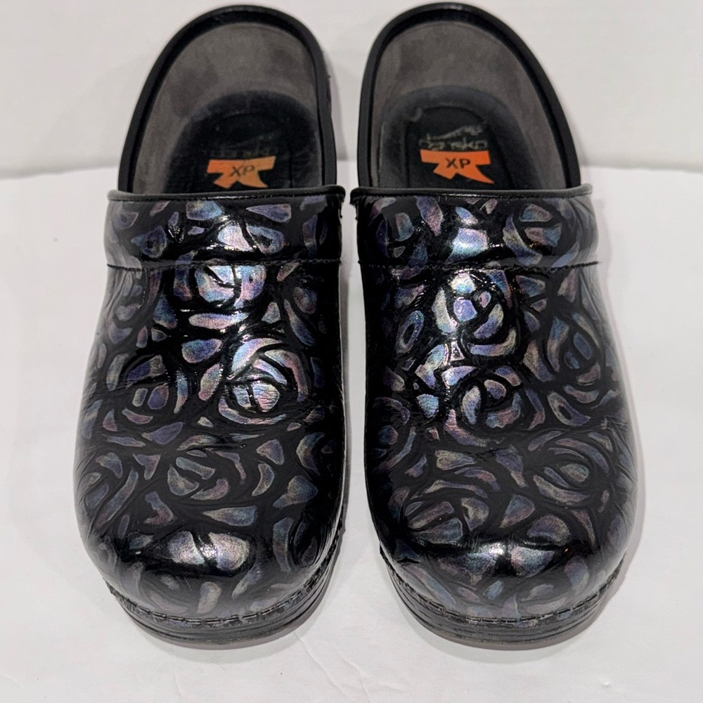 Dansko Pro XP Patent Leather Clog Blue/Purple Embossed Flower EU 37 US 7